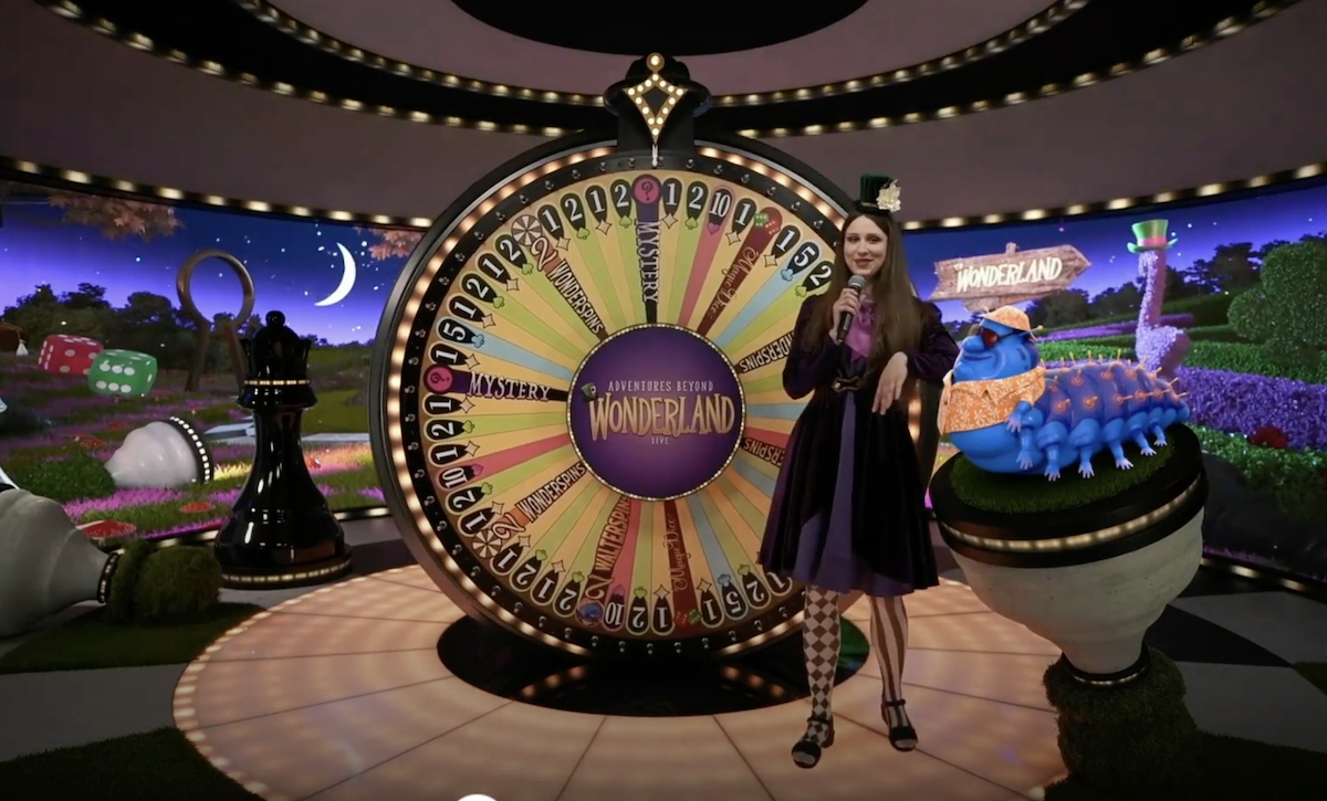 adventures beyond wonderland casino game